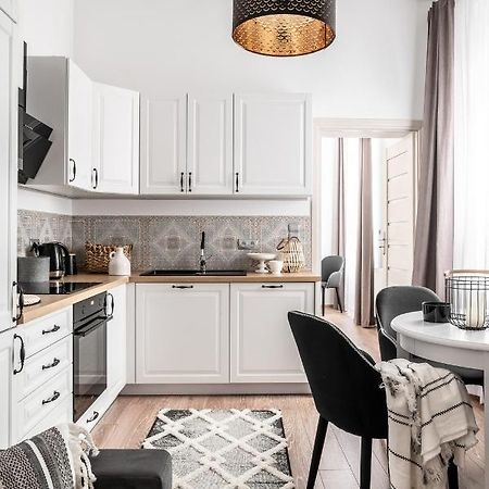 Apartament Biala Perla Czarny Dunajec Exteriör bild